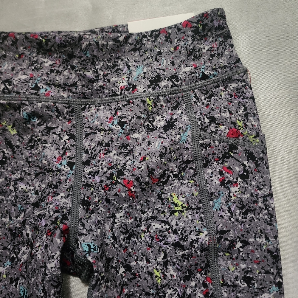 🎉Reebok Big Girls Active Leggings - Size 6-6X  Quiet Shade - Picture 3 of 6